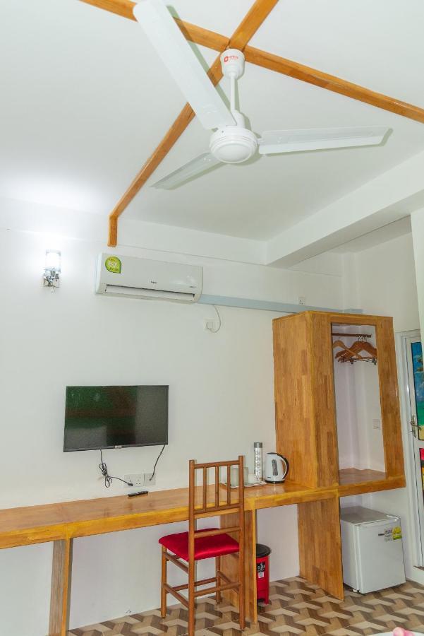 Chao Guest House Maafushi Exteriér fotografie
