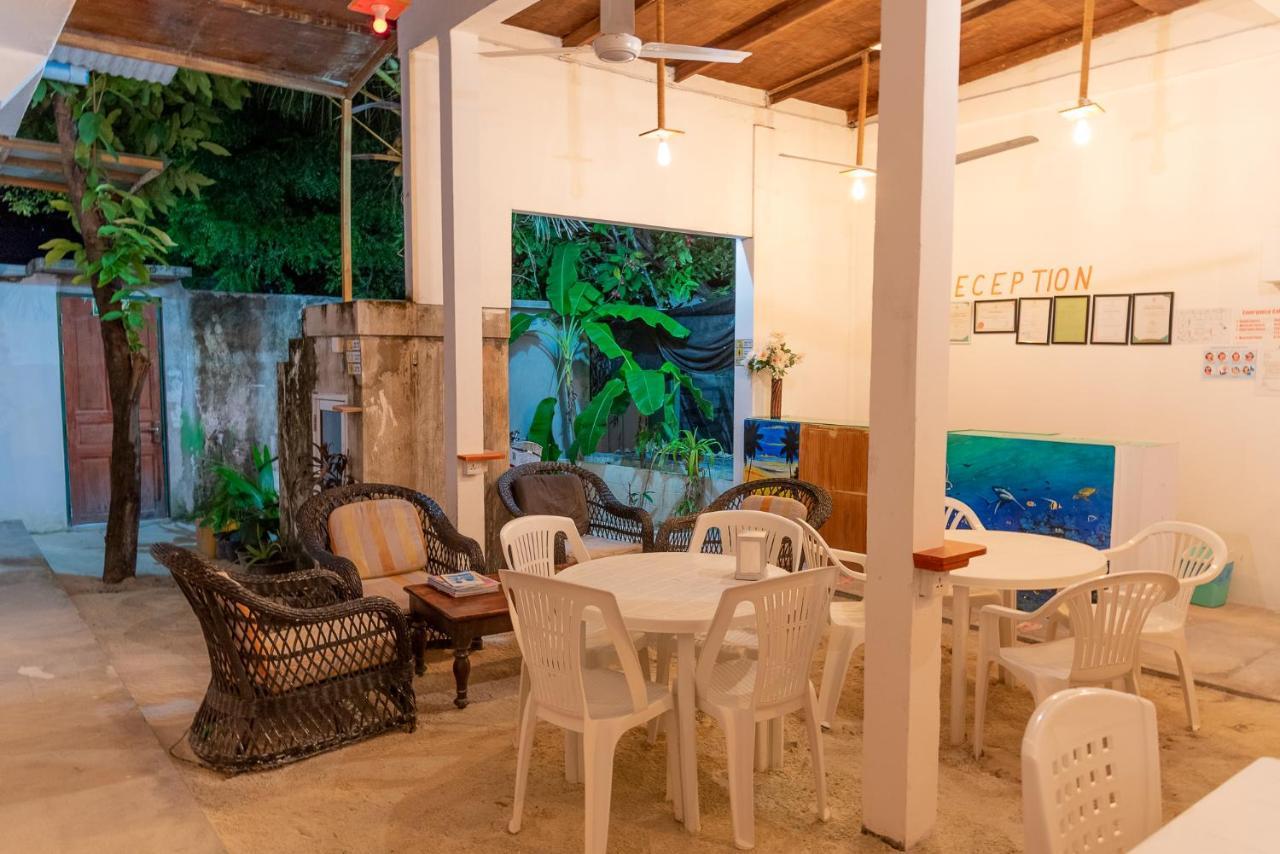 Chao Guest House Maafushi Exteriér fotografie